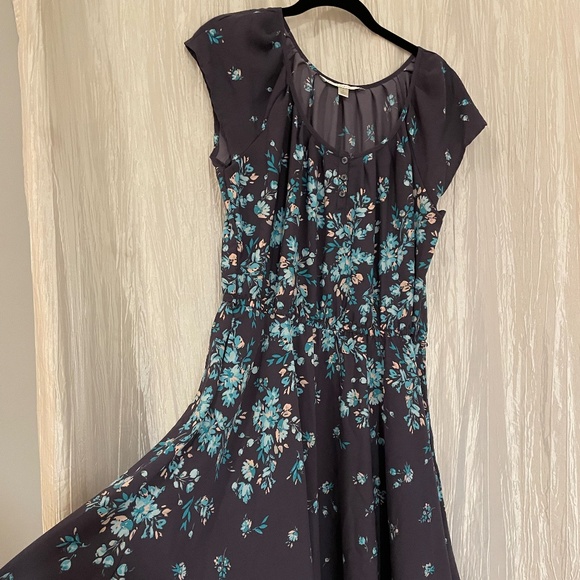 Floral Spring Dress - Picture 1 of 3